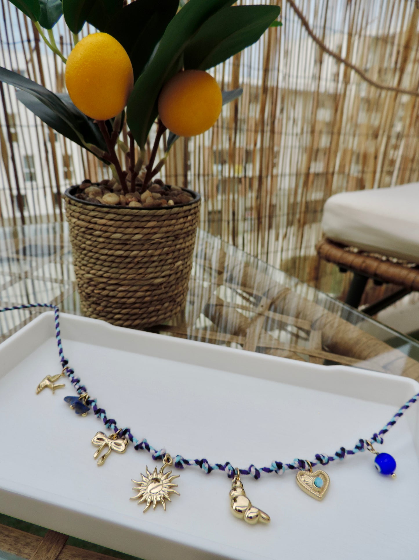 COLLIER LYLIA