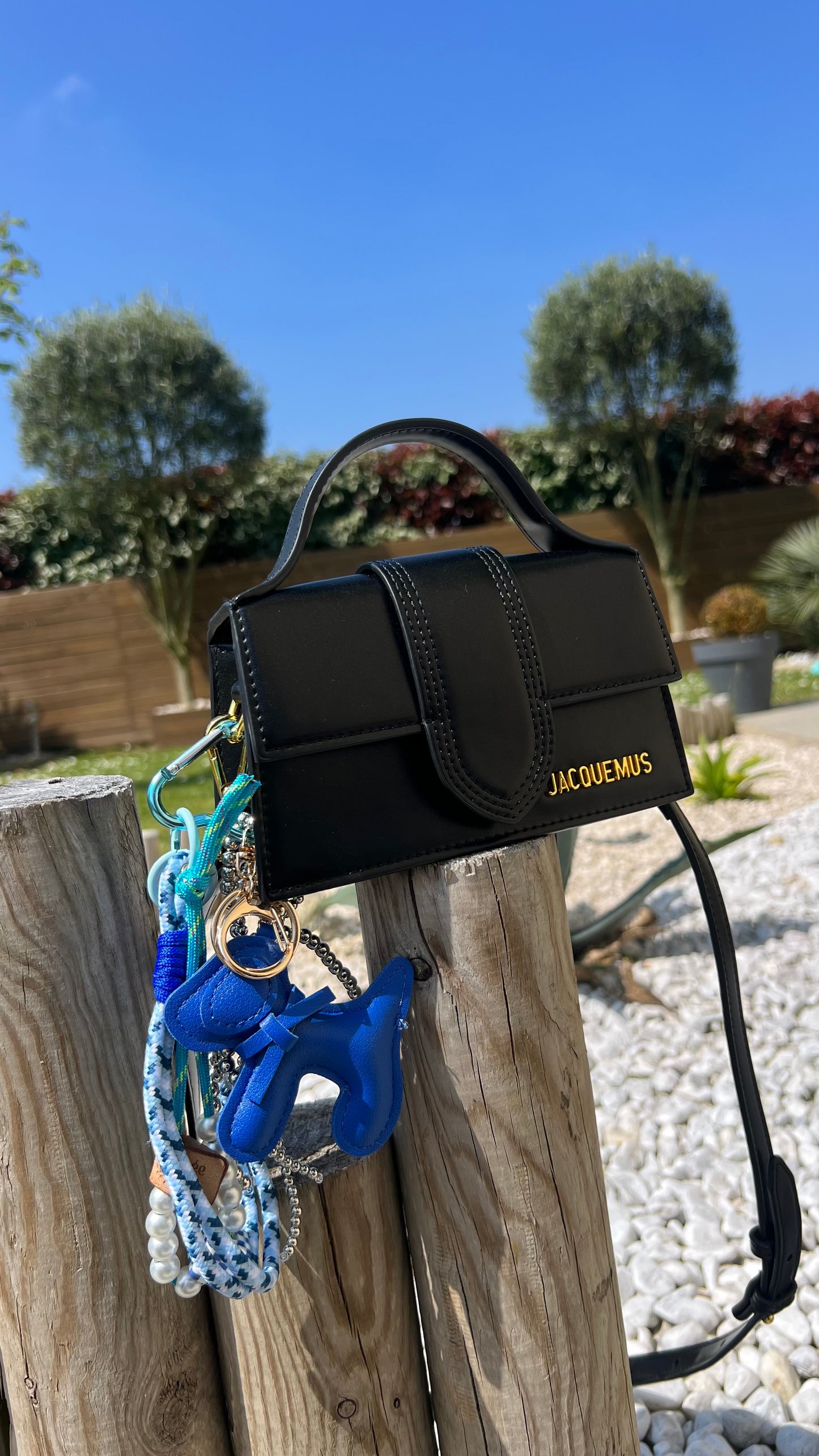 GRIGRI DOG BLUE