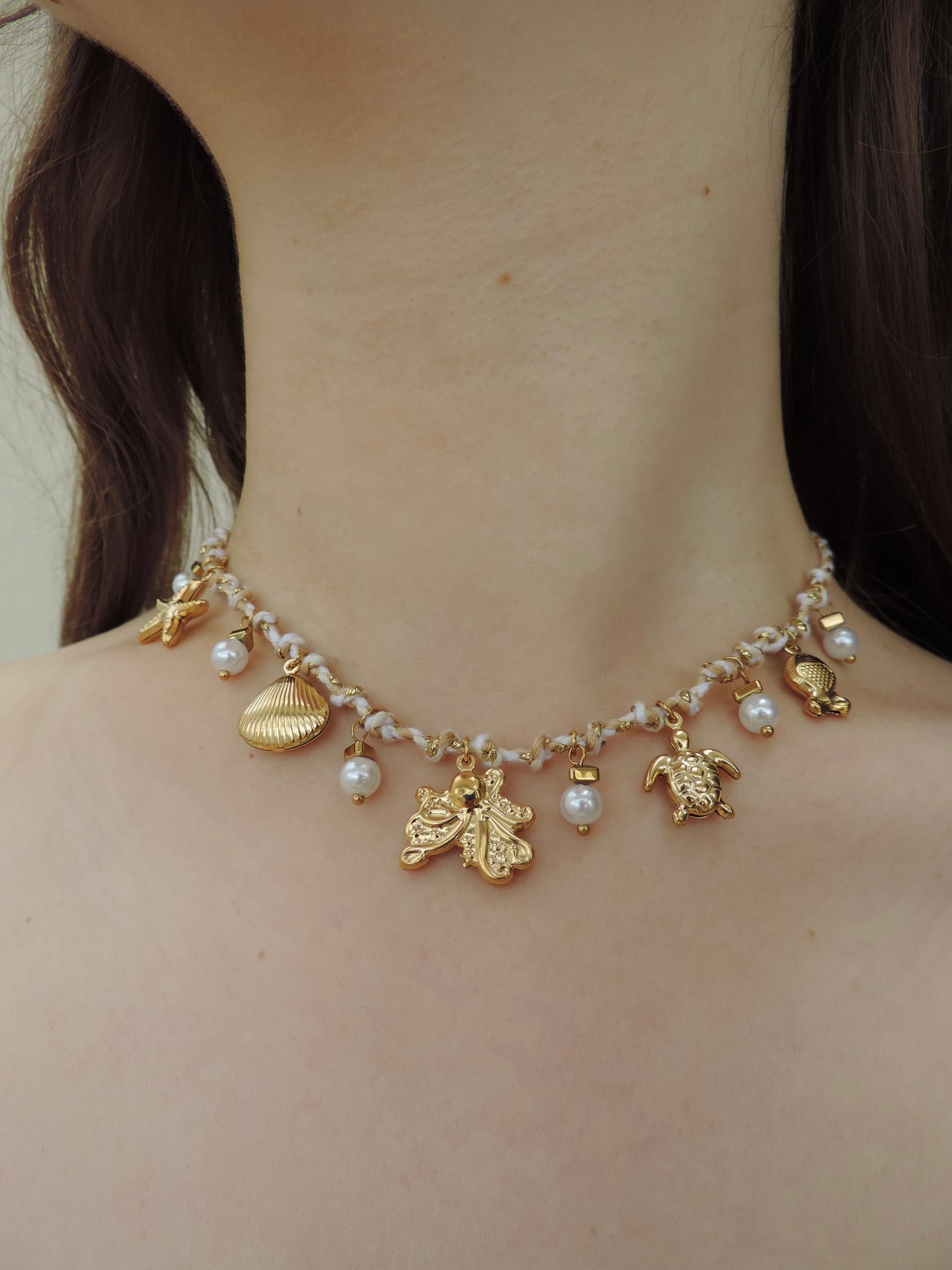 COLLIER AURA