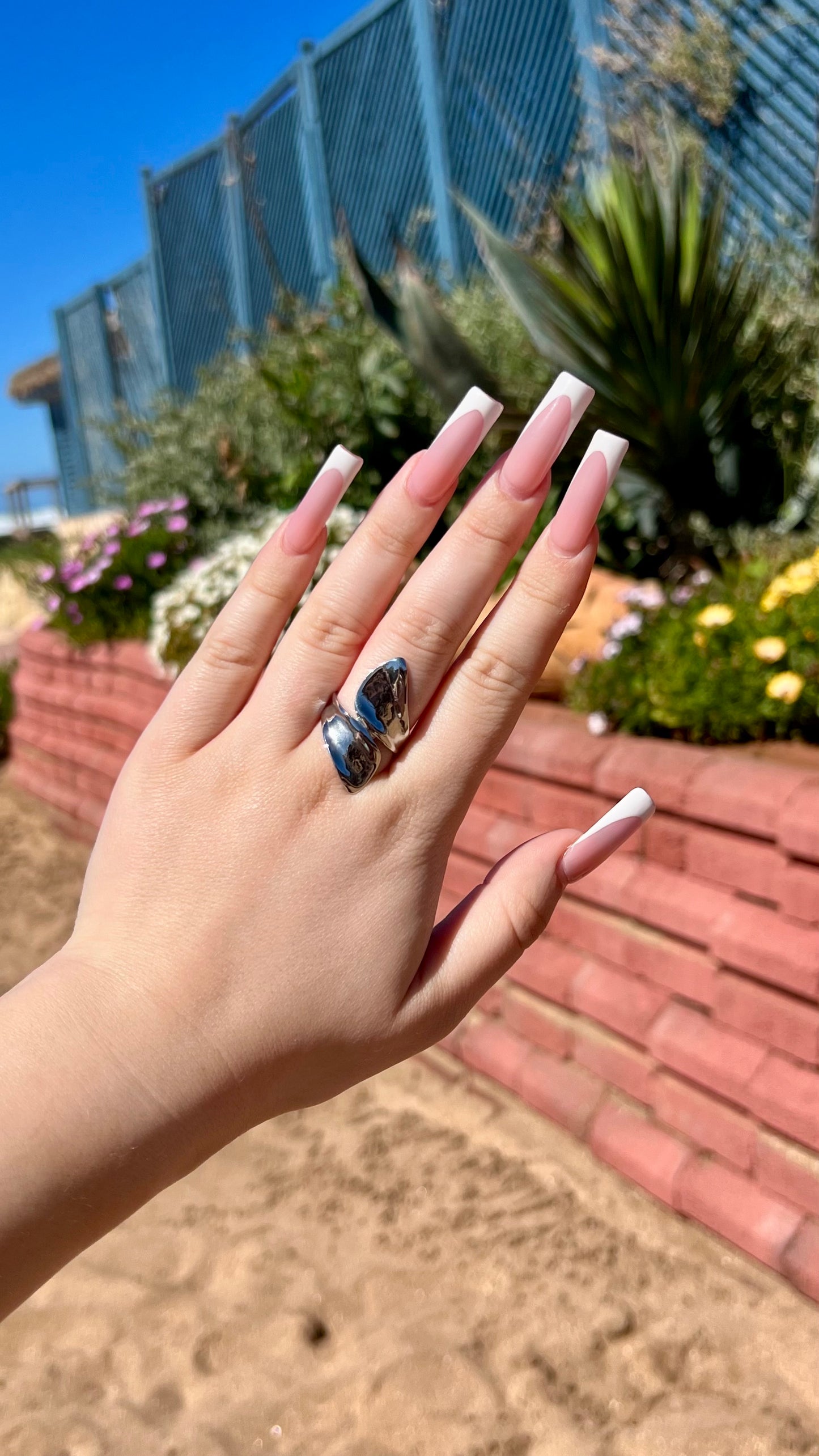 BAGUE NAYA