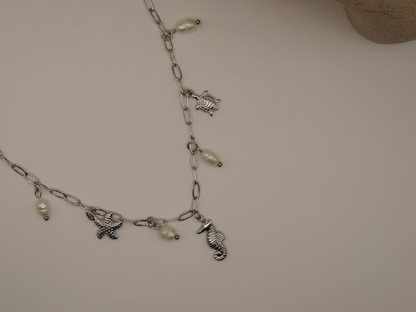 COLLIER MARYAM