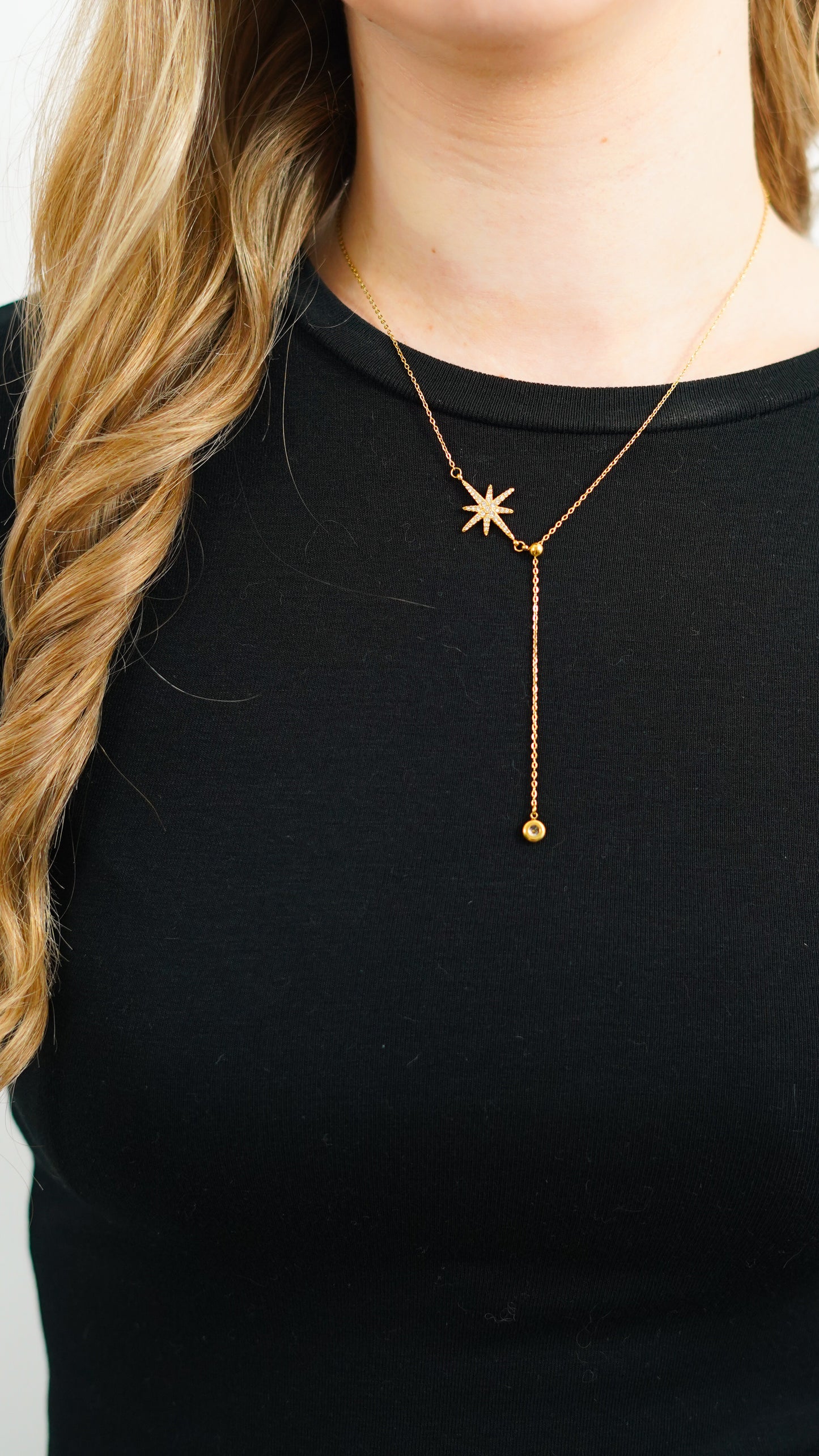 COLLIER LOUNA