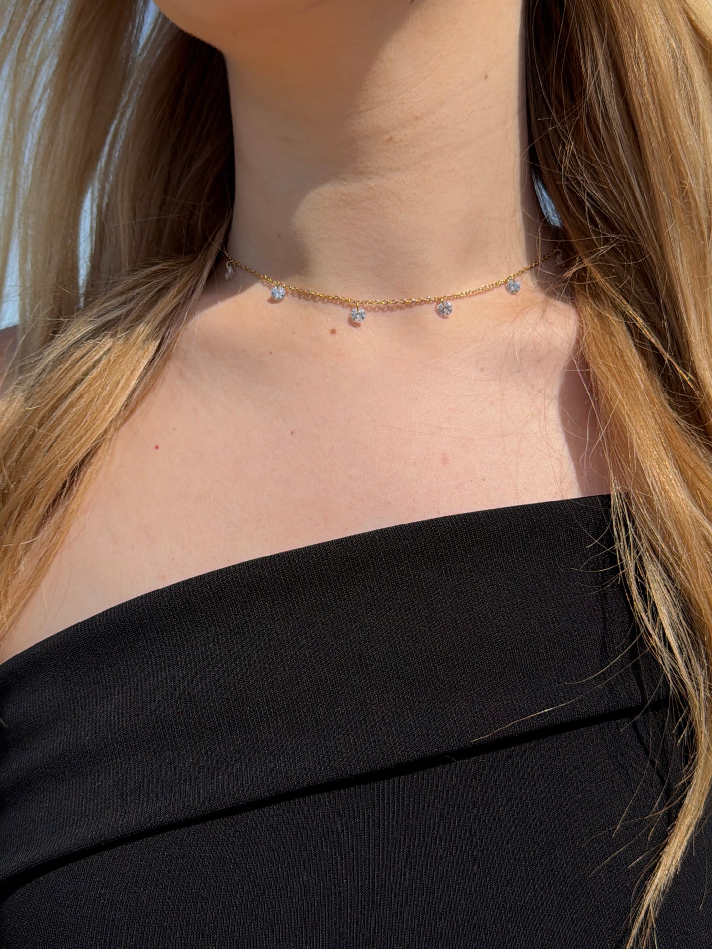 COLLIER OLYA