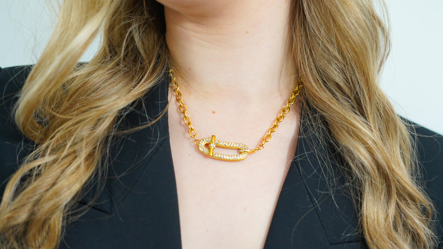 COLLIER AMARA