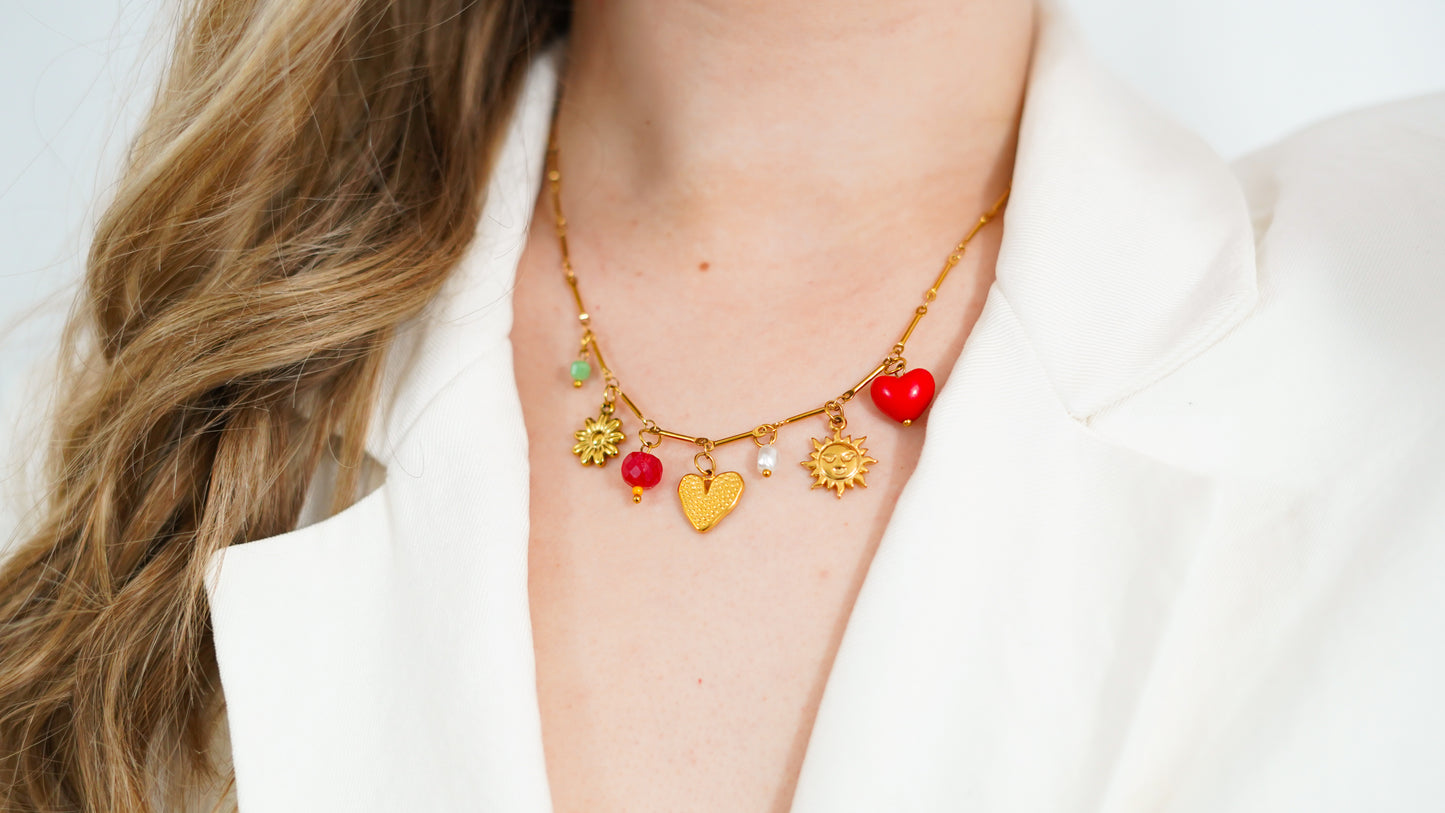 COLLIER LEYA