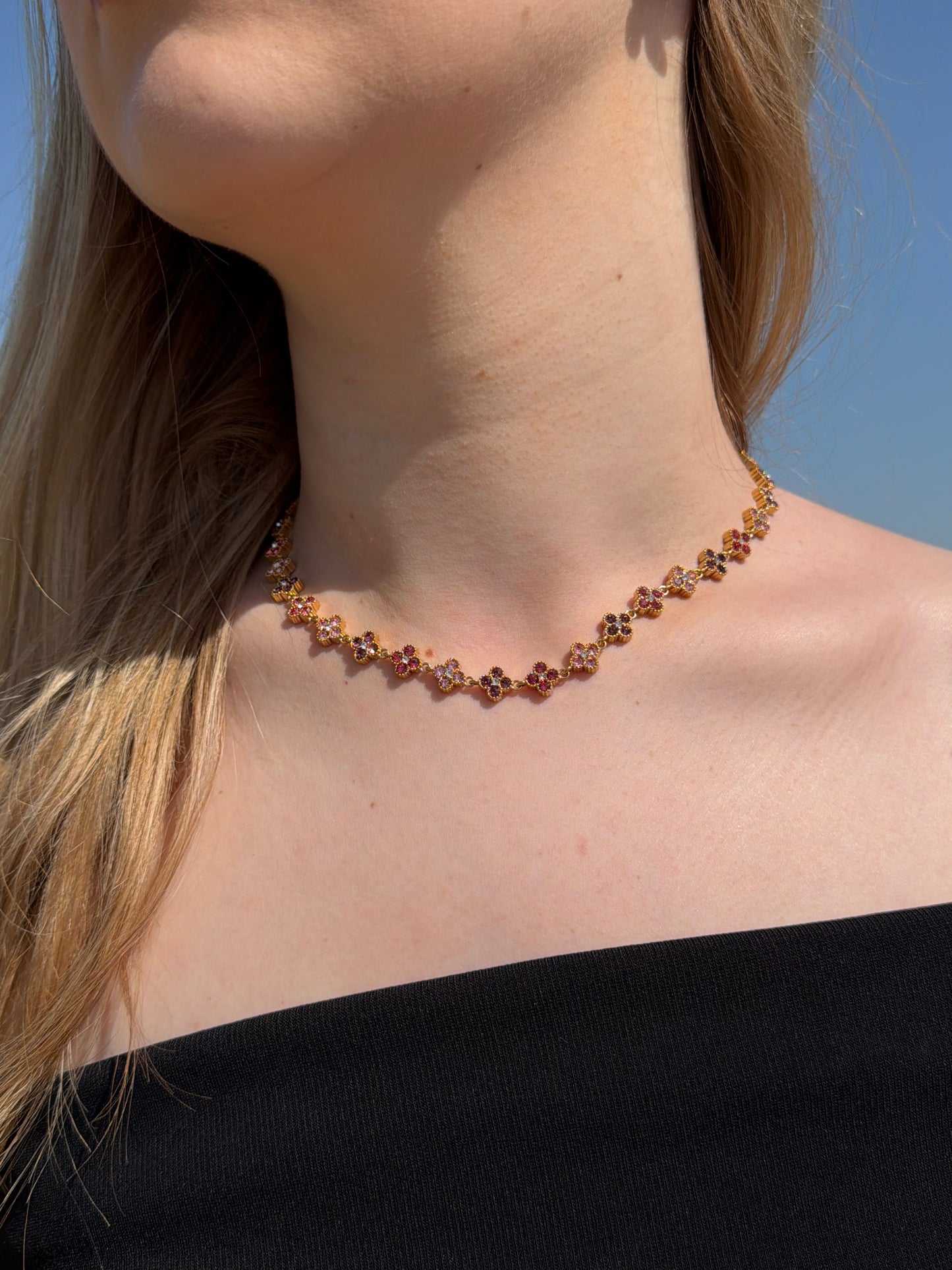COLLIER AURA RED